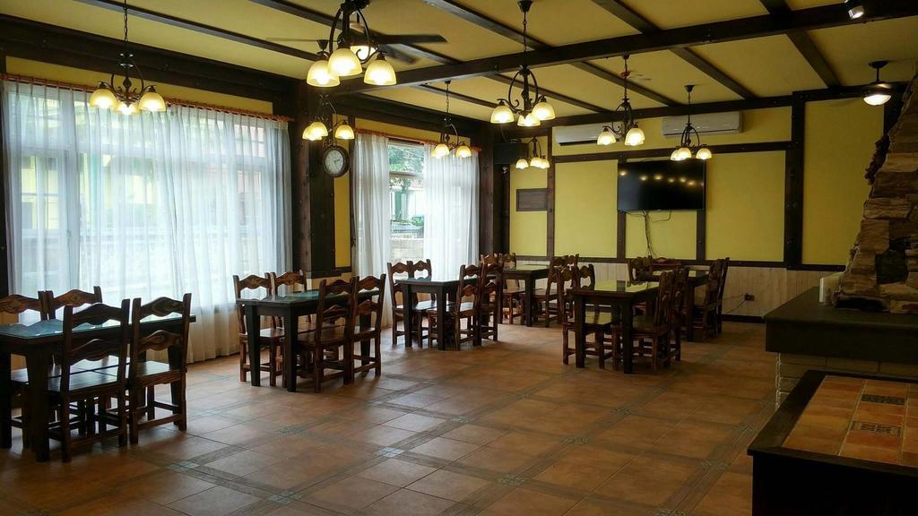 Brest Bed & Breakfast Пули Екстериор снимка